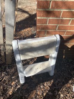 Small step ladder
