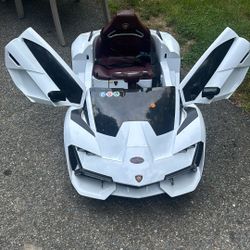 Kids Sports Car Powerwheel