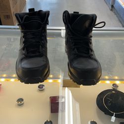 Boots Youth Size 4.5