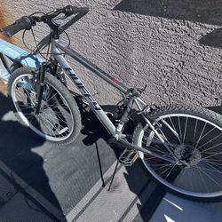 “24 Huffy Cold Creek 