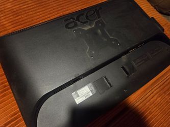 Free 24"  Acer Monitors x2