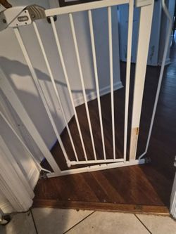 Regalo Safety 36" Extra Tall Baby Gate