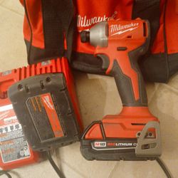M18 1/4 Hex Impact Driver With 2 Batteries And  Charger