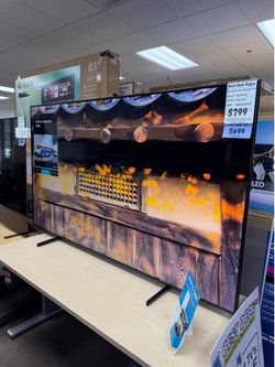 Samsung 85” Crystal UHD 4K Smart TV UN85DU8000