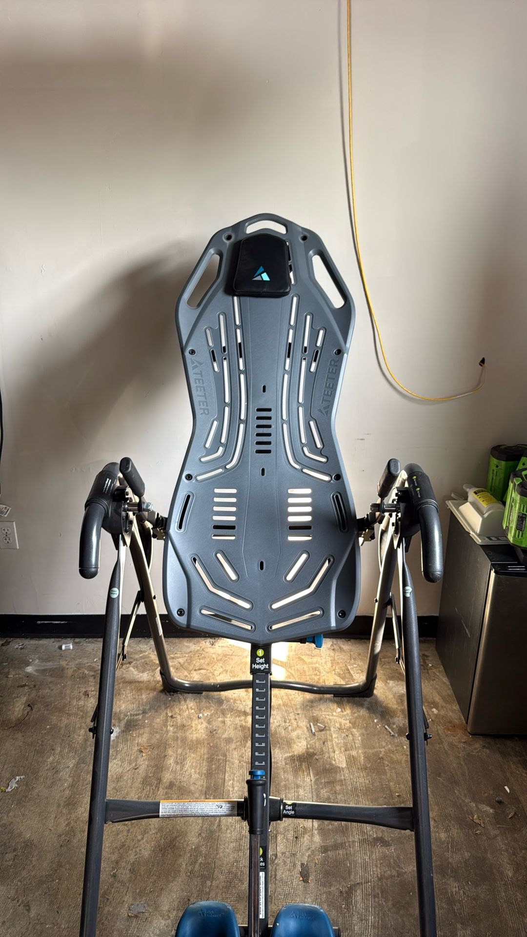 Teeter Inversion Table