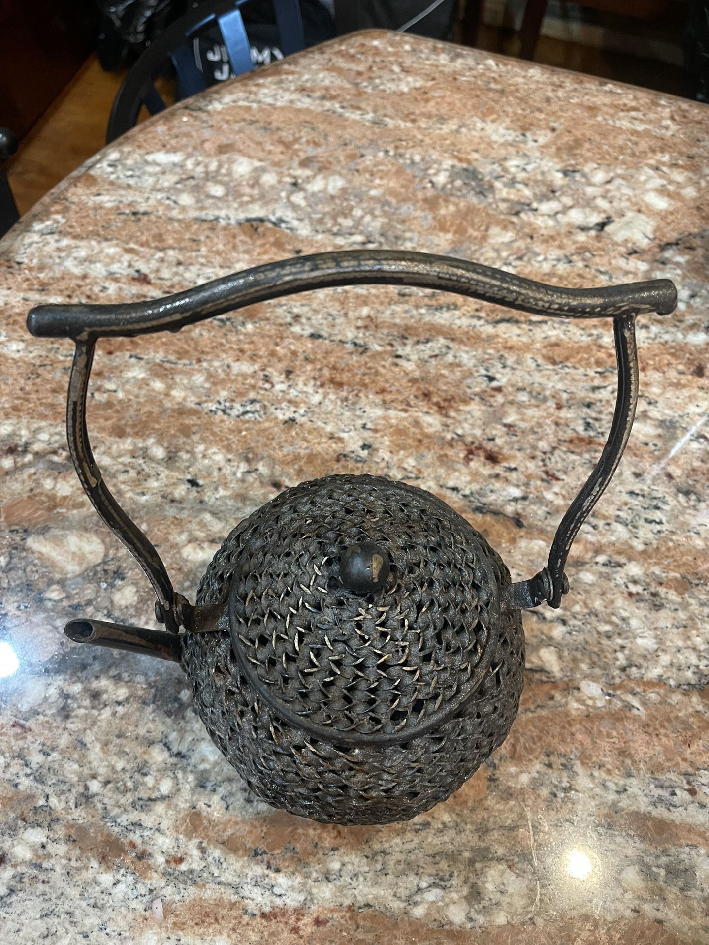 Tea kettle