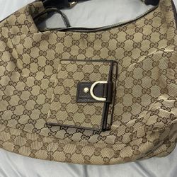 Guccis Wallet & Purse 