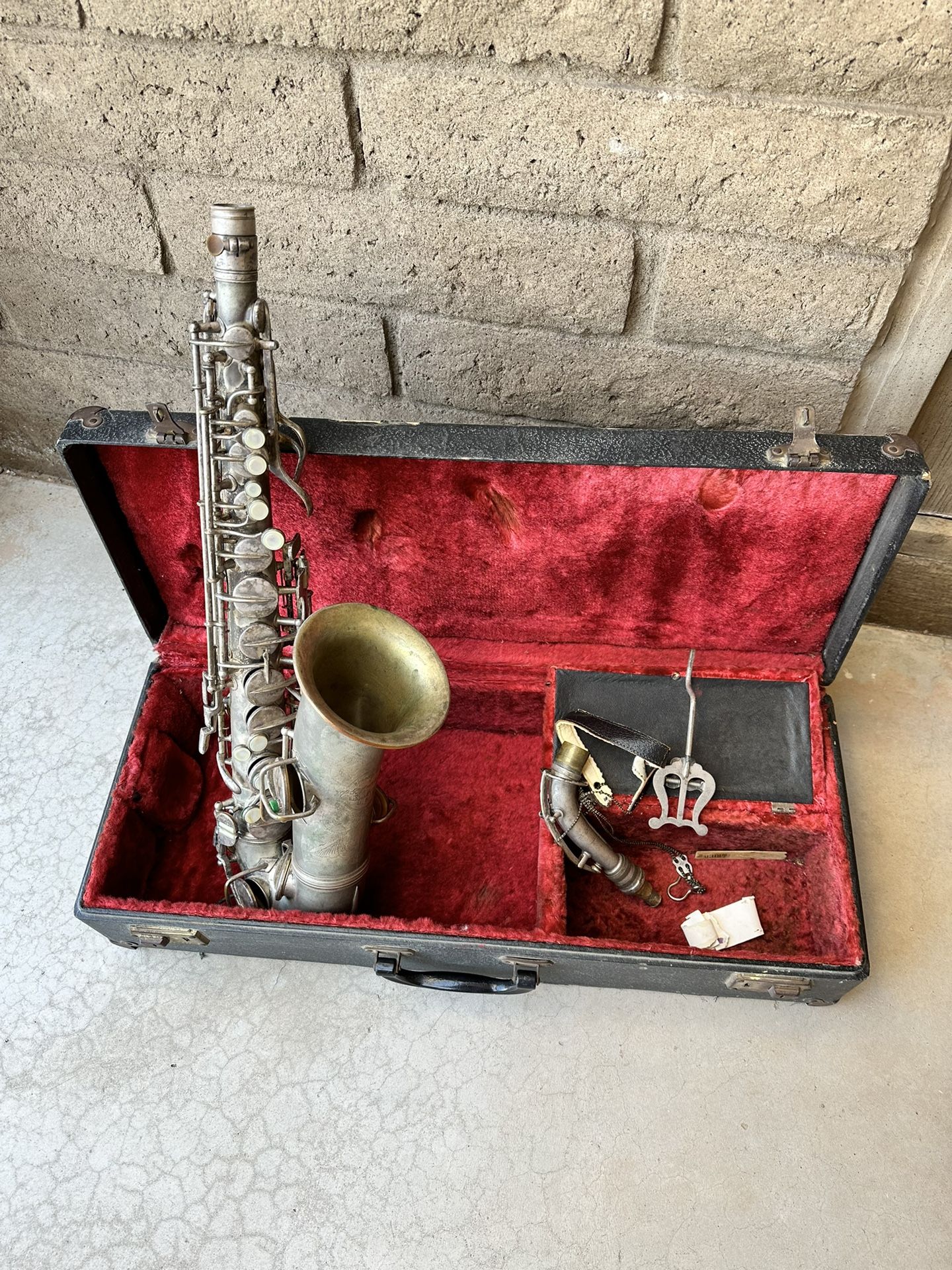 C.G. Conn Vintage Saxophone 1926 Alto Low Pitch