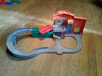 Thomas and Friends Take n Play Vicarstown Dieselworks