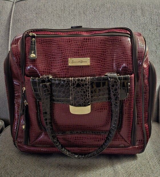 Samantha Brown Croc Carry-On Luggage Travel Bag Spinner Suitcase Red/ Black