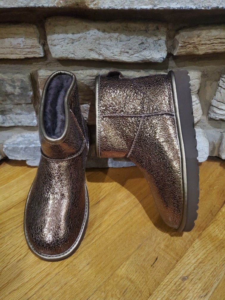 UGG Classic Mini Boots Metallic Sparkle Women's US Size 6 NEW 