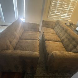 Couches USED