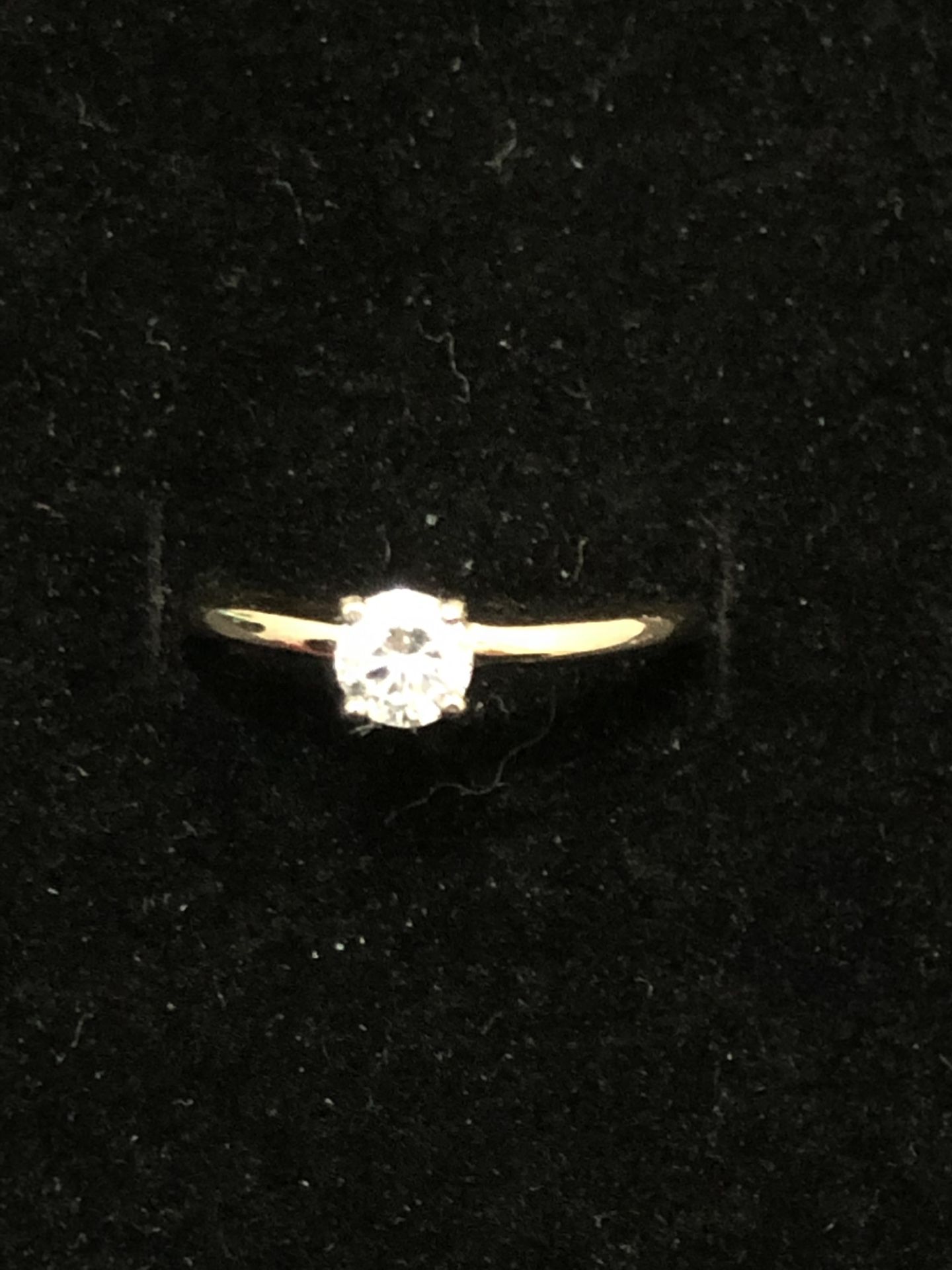 14k gold. 1/4 carat diamond 💍 wedding / promise / engagement / anniversary solitaire diamond 💍 ring