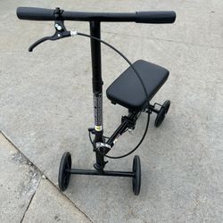 Knee scooter 