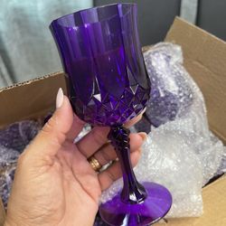 Box Of 12 Cups / Purple For Halloween 