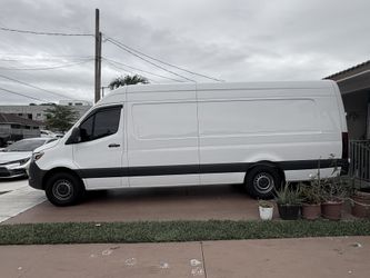 2024 Mercedes-Benz Sprinter