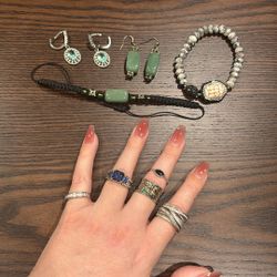 Jewelry Set Silvers And Stones