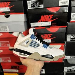 Jordan WT 4s size 8.5 USED But Clean