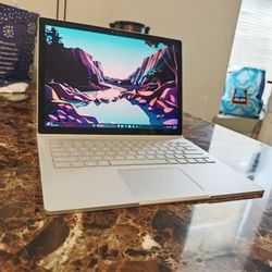 Microsoft Surface Book 1