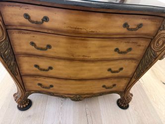 French Louis XV Style Bombe Chest Dresser – 4 Drawers, Dark Top
