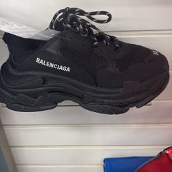 Balenciaga Shoes 