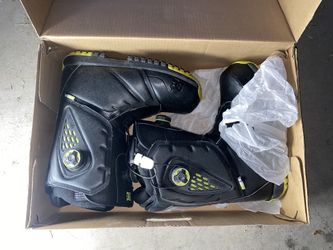 DC Snowboard Boots 11.5