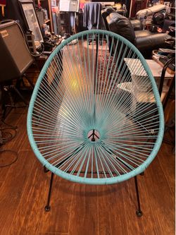 Beautiful Metal - Nylon Lounge Chair