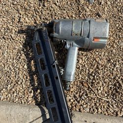 Se Vende Pistola Hitachi Y Cerrucho Makita