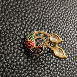 Jewelry Set (necklace, Ear Tops). Traditional, Trendy.