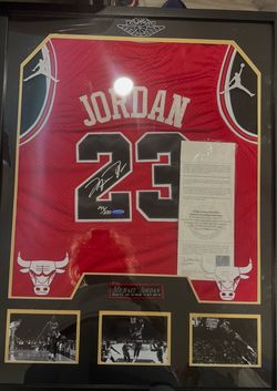 Custom framed Micheal Jordan M&N authentic 84-85 179/230 signed Micheal Jordan rookie jersey Upper deck authenticated (email confirmation included)