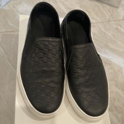 Gucci Monogram Sneakers - Display Pair 