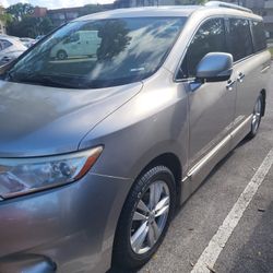 2013 Nissan Quest 