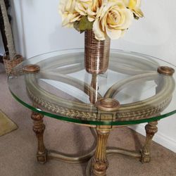 Ornate Gold Framed Glass Top Accent Or Side Table Excellent Condition 21"Hx28"Diameter