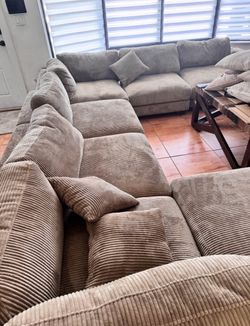 Like New Tan oversized couch