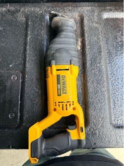 DEWALT 20V MAX Cordless Reciprocating Saw (Tool Only)