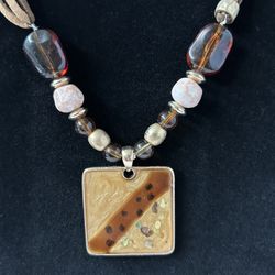 LAURA ASHLEY faux leather strand brown tan Gold tone metal Pendant bead Necklace