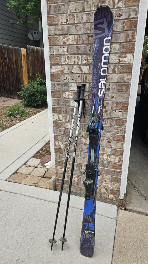 Men's Salomon Protrak Skis with Poles
