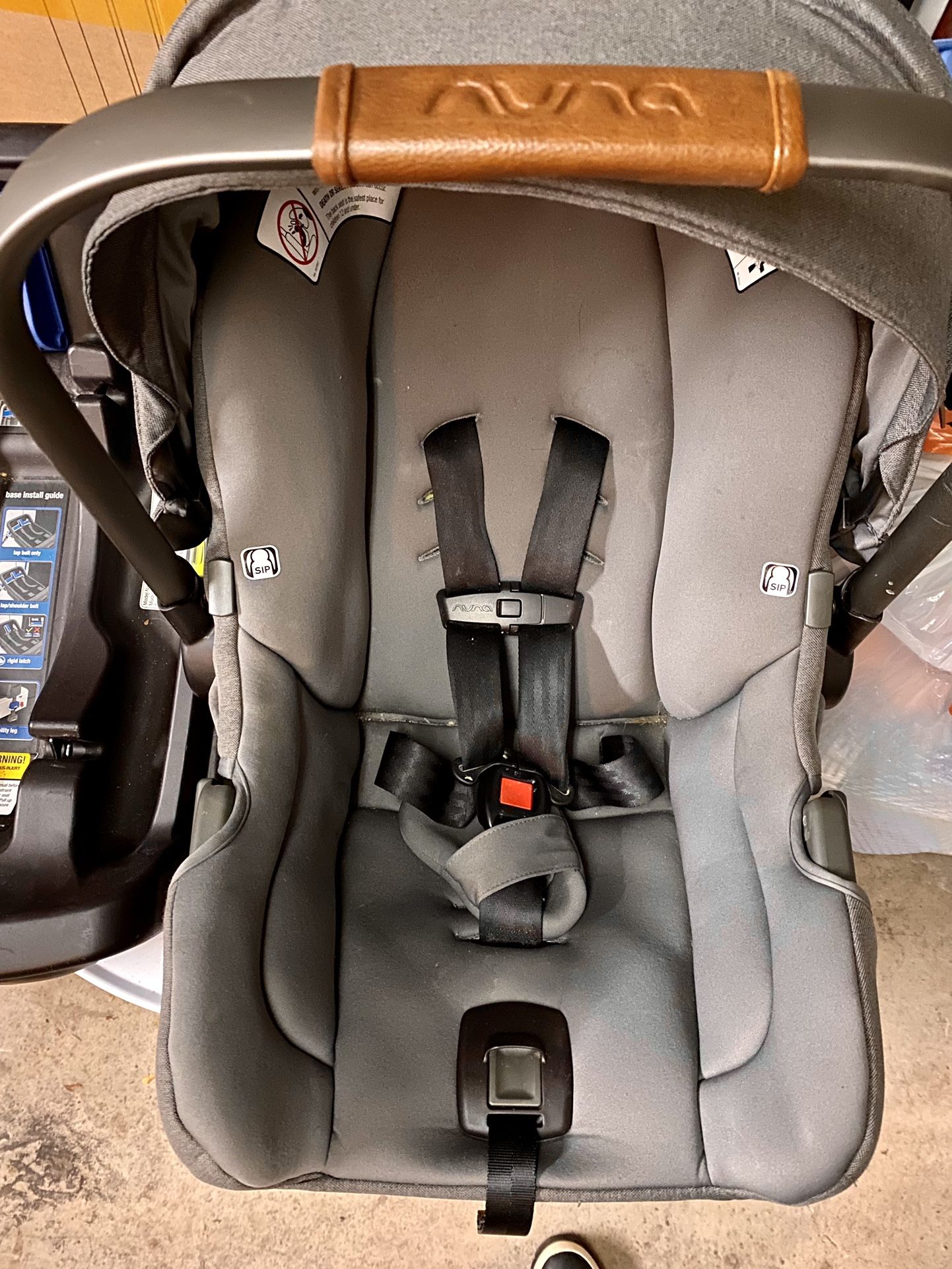 REDUCED Nuna Pipa Car Seat And Base 2019 for Sale in Chicago