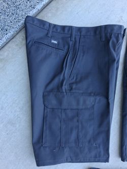 Sz 35 mens heavy duty brand new shorts.15.00
