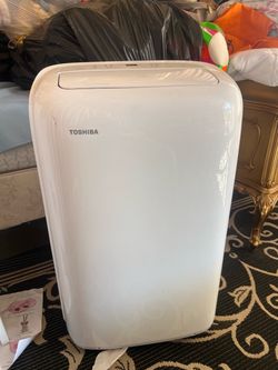 Restored Toshiba 8000 BTU Portable Air Conditioner with Dehumidifier used comes with control worked perfect