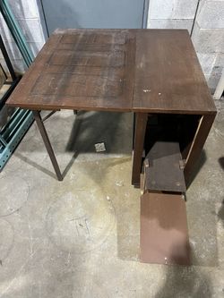 Vintage Sewing table NO SEWING MACHINE INCLUDED p/u Willow Grove, PA 