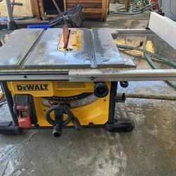 Dewalt Table Saw