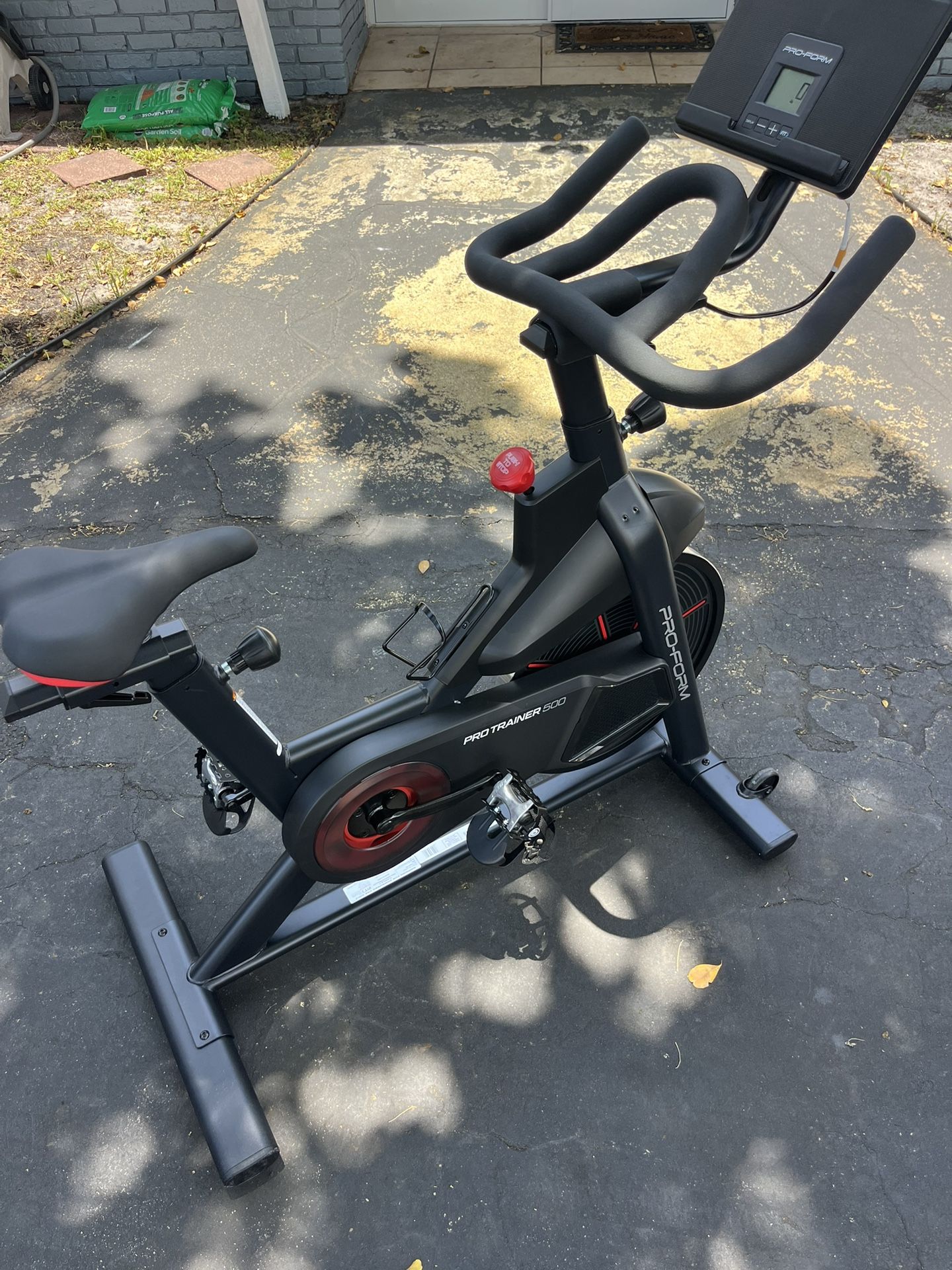 EXERCISE BIKE