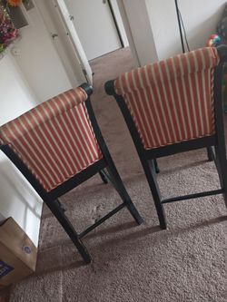 2 chairs.
