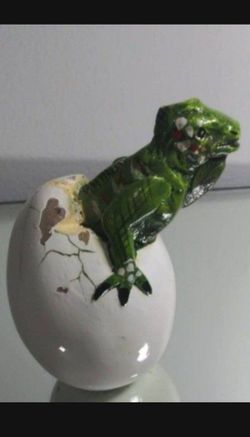 BABY DRAGON - EGG SCULPTURE/ FIGURINE 4"×2.5" - C50