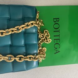 Bottega Veneta Cassete