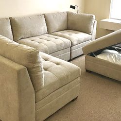 Comfortable Sectional W/Large Storage Ottoman 