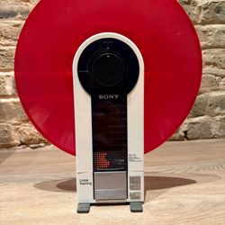 Sony PS-F5 Flamingo vintage vinyl music player