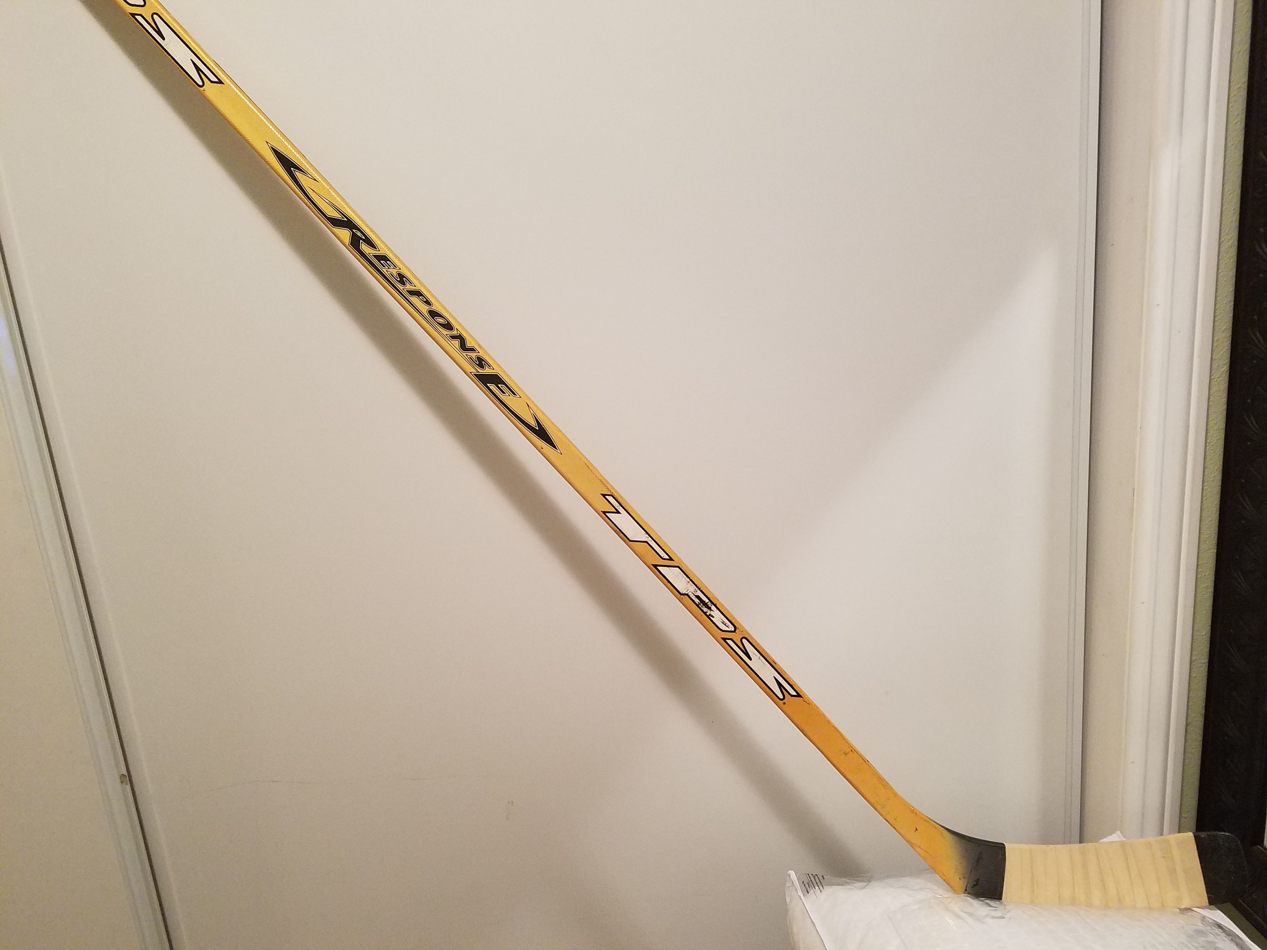 Louisville TPS Response Hockey Stick