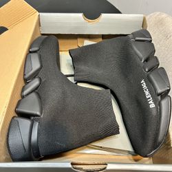 Balenciaga Size 39  
